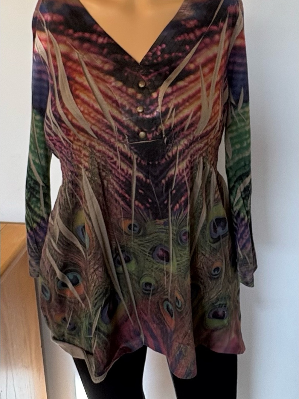 Peacock Print V-Neck Long Sleeve Women's Top - Multicolor
